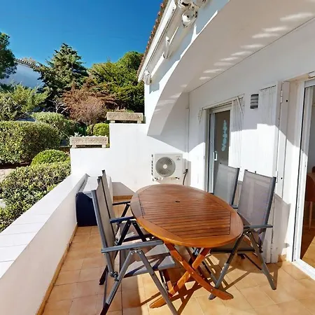 Apartment 65 M2 ,piscine Vue Roses